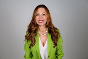 Stephanie Graves (1)